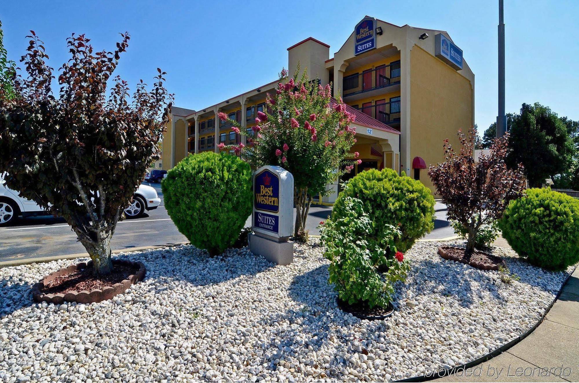 Econo Lodge Inn & Suites Мемфис Екстериор снимка